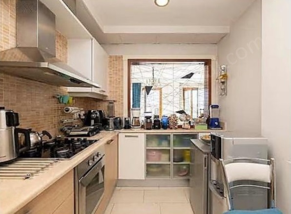 19 Mayıs Mah. Kadıköy Satılık Daire |  3+1 Oda | 145M2 19.250.000Tl  Krediye Uygun  | 9. Kat | Doğalgaz(Kombi) | 2 Banyo Resim-4