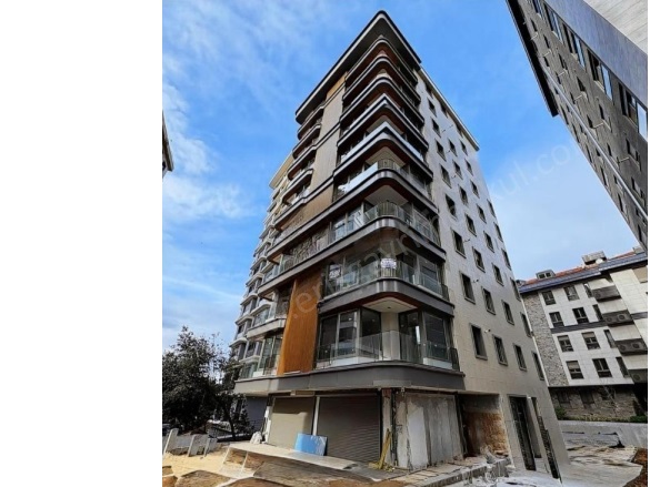 Fenerbahçe Mah. Kadıköy Satılık Daire |  3+1 Oda | 135M2 29.950.000Tl  Krediye Uygun  | 2. Kat | Merkezi Isınma(Pay Ölçer) | 2 Banyo Resim-1