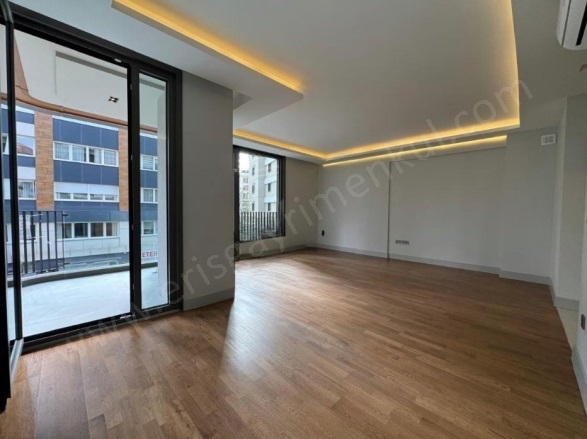 Fenerbahçe Mah. Kadıköy Satılık Daire |  3+1 Oda | 135M2 29.950.000Tl  Krediye Uygun  | 2. Kat | Merkezi Isınma(Pay Ölçer) | 2 Banyo Resim-4