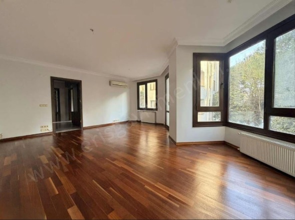 Erenköy Mah. Kadıköy Satılık Daire |  3+1 Oda | 125M2 16.650.000Tl  Krediye Uygun  | 1. Kat | Doğalgaz(Kombi) | 2 Banyo | 3 Yatak Odası Resim-2