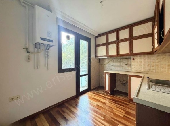 Erenköy Mah. Kadıköy Satılık Daire |  3+1 Oda | 125M2 16.650.000Tl  Krediye Uygun  | 1. Kat | Doğalgaz(Kombi) | 2 Banyo | 3 Yatak Odası Resim-5