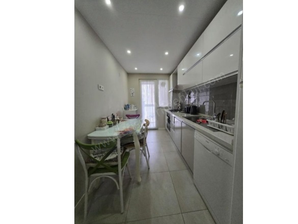 Suadiye Mah. Kadıköy Satılık Daire |  3+1 Oda | 117M2 16.100.000Tl  Krediye Uygun  | 4. Kat | Merkezi Isınma(Pay Ölçer) | 2 Banyo Resim-4