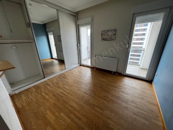 Göztepe Mah. Kadıköy Satılık Daire |  2+1 Oda | 105M2 18.250.000Tl  Krediye Uygun  | 11. Kat | Merkezi Isınma(Pay Ölçer) | 1 Banyo | 2 Yatak Odası Resim-3