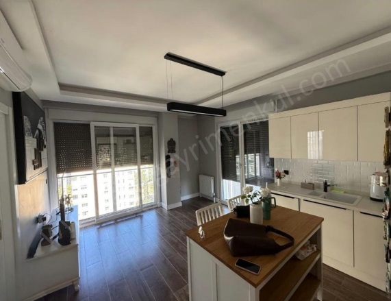 Suadiye Mah. Kadıköy Satılık Daire |  2+1 Oda | 90M2 16.900.000Tl  Krediye Uygun  | 1. Kat | Yerden Isıtma | 1 Banyo Resim-2