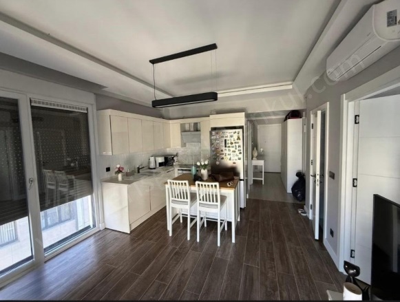 Suadiye Mah. Kadıköy Satılık Daire |  2+1 Oda | 90M2 16.900.000Tl  Krediye Uygun  | 1. Kat | Yerden Isıtma | 1 Banyo Resim-3