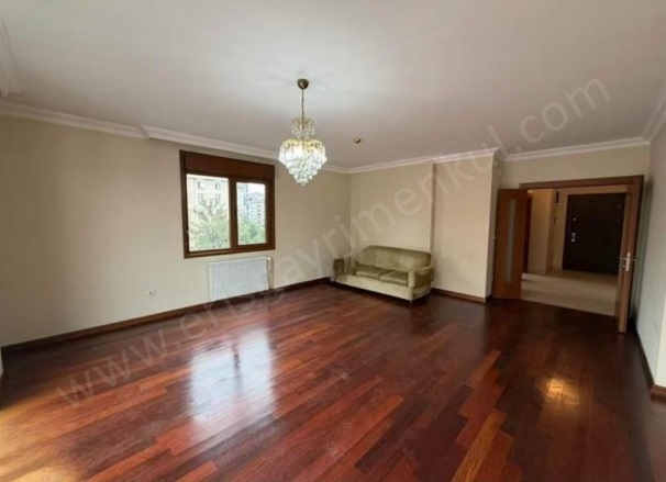 Erenköy Mah. Kadıköy Satılık Daire |  3+1 Oda | 135M2 19.100.000Tl  Krediye Uygun  | 6. Kat | Doğalgaz(Kombi) | 2 Banyo Resim-3