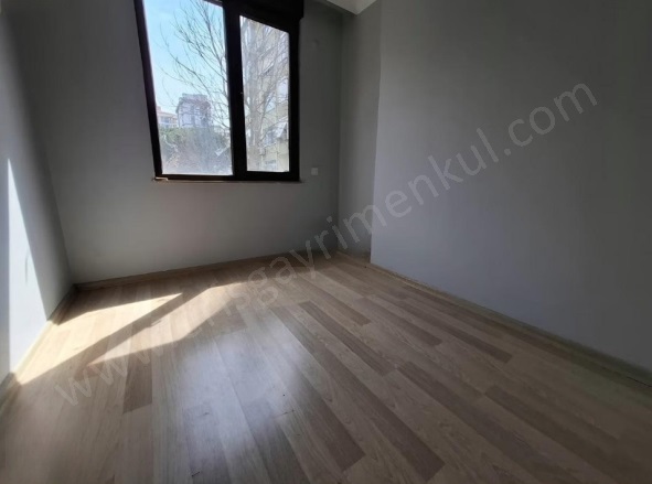 Göztepe Mah. Kadıköy Satılık Daire |  3+1 Oda | 100M2 22.500.000Tl  Krediye Uygun  | 1. Kat | Doğalgaz(Kombi) | 1 Banyo Resim-5