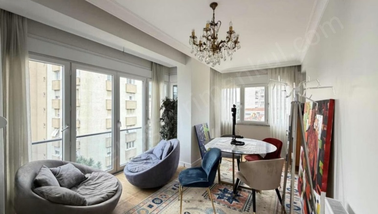 Göztepe Mah. Kadıköy Satılık Daire |  4+1 Oda | 175M2 24.950.000Tl  Krediye Uygun  | 4. Kat | Doğalgaz(Kombi) | 1 Banyo Resim-5