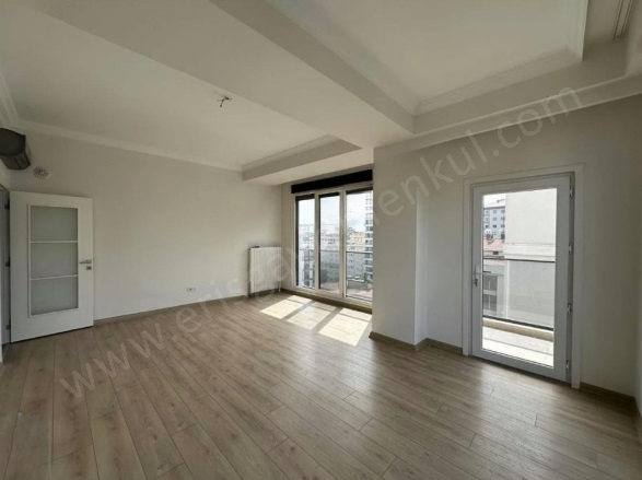 Erenköy Mah. Kadıköy Satılık Daire |  3+1 Oda | 95M2 26.500.000Tl  Krediye Uygun  | 9. Kat | Merkezi Isınma(Pay Ölçer) | 1 Banyo Resim-2