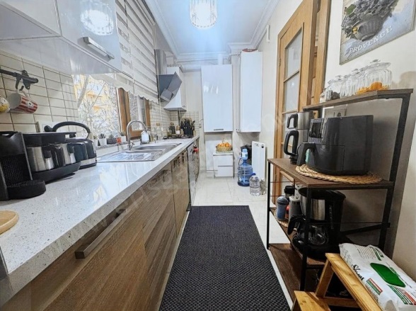 Kozyatağı Mah. Kadıköy Satılık Daire |  2+1 Oda | 100M2 14.300.000Tl  Krediye Uygun  Eşyalı  | 1. Kat | Doğalgaz(Kombi) | 2 Banyo Resim-4