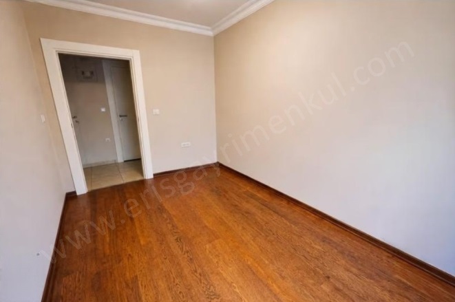 Kozyatağı Mah. Kadıköy Satılık Daire |  3+1 Oda | 125M2 15.750.000Tl  Krediye Uygun  | 7. Kat | Doğalgaz(Kombi) | 1 Banyo Resim-5