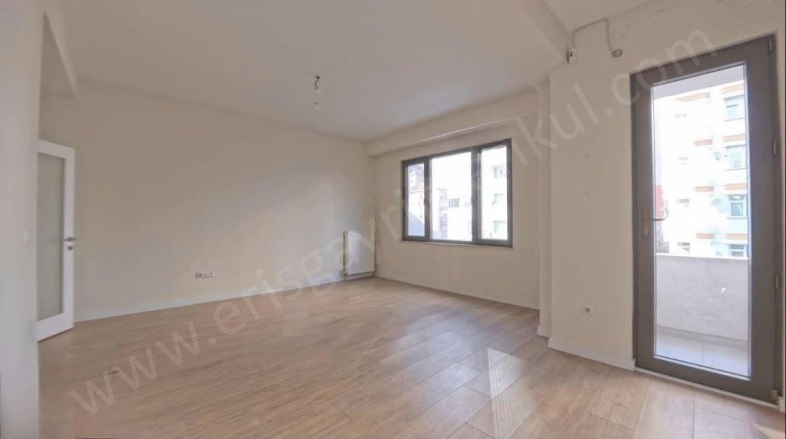 Bostancı Mah. Kadıköy Satılık Daire |  3+1 Oda | 110M2 20.750.000Tl  Krediye Uygun  | 2. Kat | Doğalgaz(Kombi) | 2 Banyo | 3 Yatak Odası Resim-2