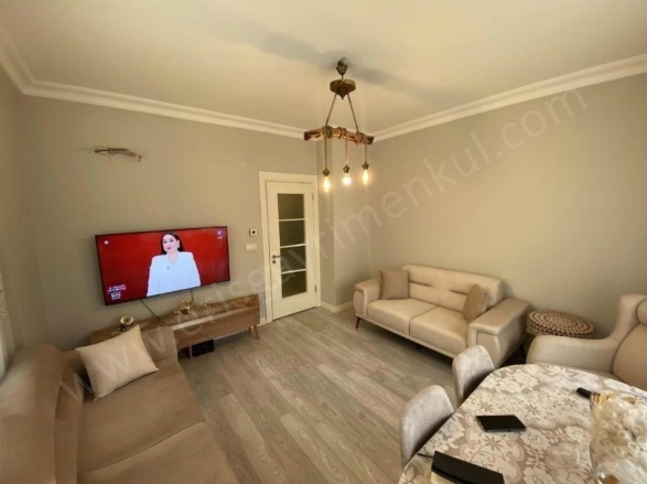 Kozyatağı Mah. Kadıköy Satılık Daire |  2+1 Oda | 80M2 11.000.000Tl  Krediye Uygun  | Giriş Katı | Doğalgaz(Kombi) | 1 Banyo Resim-4