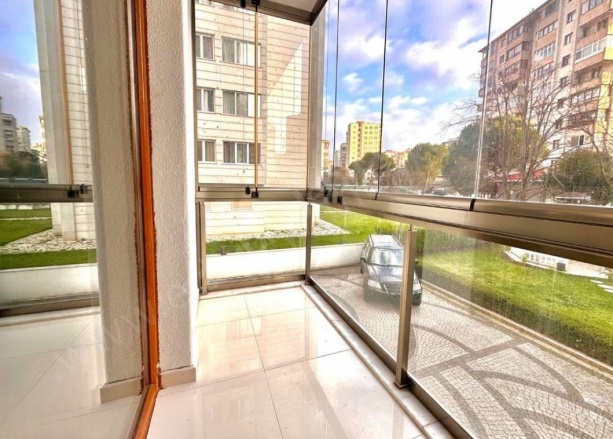 Kozyatağı Mah. Kadıköy Satılık Daire |  3+1 Oda | 120M2 16.650.000Tl  Krediye Uygun  | 1. Kat | Doğalgaz(Kombi) | 2 Banyo Resim-2