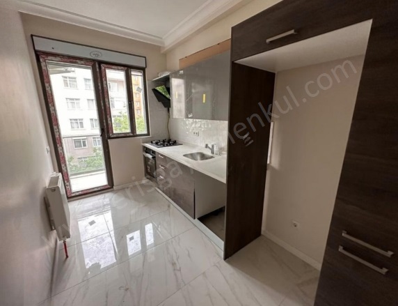 Kozyatağı Mah. Kadıköy Satılık Daire |  3+1 Oda | 125M2 18.950.000Tl  Krediye Uygun  | 2. Kat | Doğalgaz(Kombi) | 1 Banyo Resim-1