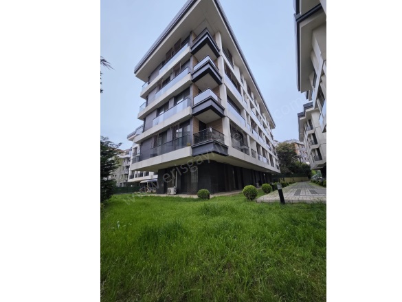 Acıbadem Mah. Kadıköy Satılık Daire |  2+1 Oda | 125M2 26.000.000Tl | 4. Kat | Merkezi Isınma(Pay Ölçer) | 2 Banyo Resim-3