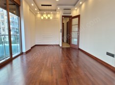 ÖZGÜRLÜK PARKININ HEMEN YANINDA SAHİLE YAKIN NET 90M2 2+1