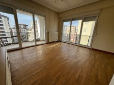 Ömerpaşa Da 10 Yıllık Havuzlu 80m2 Net İki Balkonlu 2+1 Boş İstanbul Kadıköy