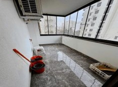 İSTANBUL KOZYATAĞI ŞENESENEVLER KOZYATAĞINDA YENİ BİNADA İSKANLI NET 115 m² GENİŞ 3+1