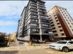 İSTANBUL KADIKÖY KOZYATAĞI YENİ BİNADA İŞ YERİNE UYGUN SATILIK 3.KT 2+1 BOŞ DAİRE