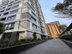 İSTANBUL KADIKÖY  BOSTANCI DA BÜYÜK 2+1 FERAH DAİRE