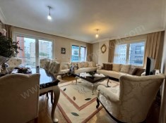 ERENKÖY MARMARAYA YAKIN MİNİBÜSE 1. SOKAK BALKONLU  SİTE DE  3+1 DAİRE !!