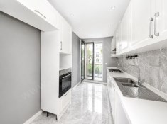 SUADİYEYE YAKIN SATILIK EBEVEYN BANYOLU BALKONLU  3+1 BOŞ DAİRE