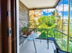 KADIKÖY ÜSKÜDAR ACIBADEMDE SATILIK 3+1 SİTE İÇİ FERAH BAKIMLI MUHTEŞEM DAİRE