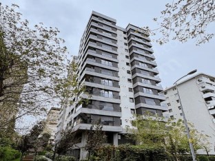 İSTANBUL KADIKÖY BOSTANCI DA DENİZ MANZARALI MÜKEMMEL KONUMDA