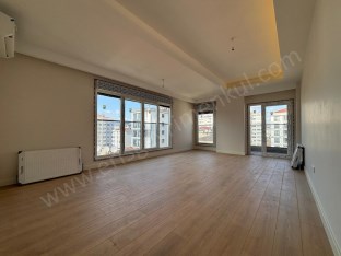 FENERYOLUNDA KATTA TEK 100M2 BALKONLU EBEVEYNLİ 3+1 DAİRE
