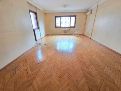 Bostancı Şenesenevlerde Yatırımlık 65 M2 Arsa Payı Olan 3+1 Kadıköy İstanbul Satılık Daire Mah