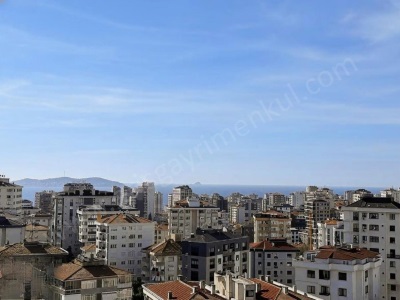 İstanbul Kadıköy 2Yıllık 3+2+30M2 Teras 3Banyo Deniz Manzaralı Metro Tren Yakın Satılık Daire Sahrayıcedit Mah