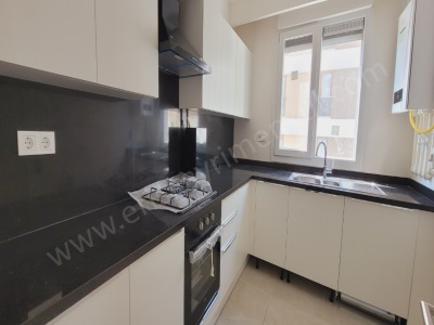 Kozyatağı 3 Yaş 3+1 Kira Senelik İstenmekte 70 000 Tl Aylık Kabul Edilmiyor Kiralık Daire Kadıköy Mah