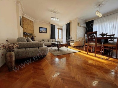 Bostancı Mah De 140 M2 Şömineli Ara Kat 3+1 Kadıköy İstanbul Satılık Daire