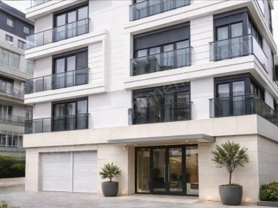 İstanbul Kadıköy Emin Ali Paşa Metro Durağı Yanında İskanlı Yeni Bina 3+1 Boş Satılık Daire Kozyatağı Mah