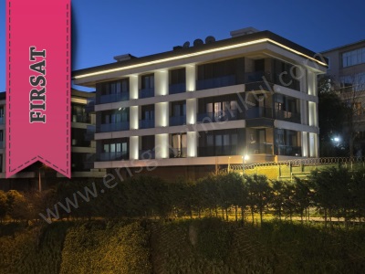 Acıbademin Merkezi Konumunda Teraslı Dubleks 2+1 Çift Banyolu Satılık Daire Kadıköy Acıbadem Mah