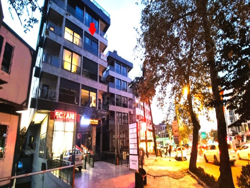 BOŞ.. BAĞDAT CADDEDE MUAYENEHANE AVUKAT BÜROSU VS. UYGUN FIRSAT DAİRE