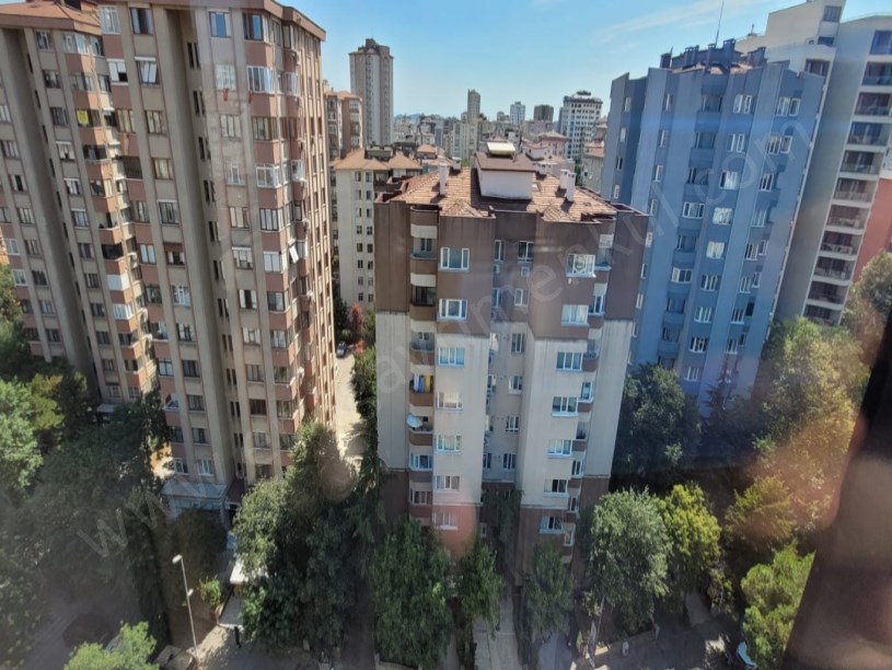 KOZZY AVM METRO İSTASYONU YAKIN FERAH 80 M2 NET 2+1 DAİRE