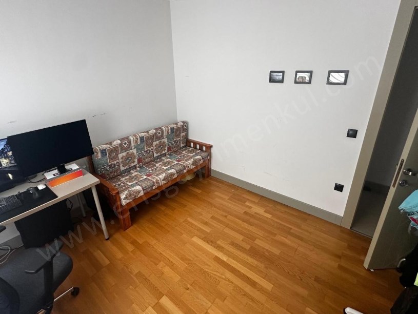 KOZZY AVM METRO İSTASYONU YAKIN FERAH 80 M2 NET 2+1 DAİRE