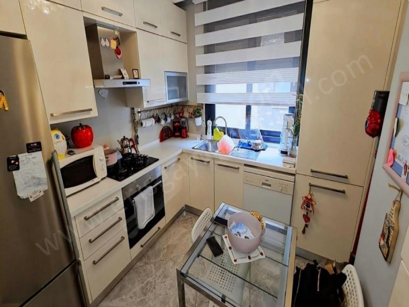 SUADİYEDE PRESTİJLİ YENİ BİNADA EBEVEYN BANYOLU İSKANLI 3+1 SATILIK BİNA