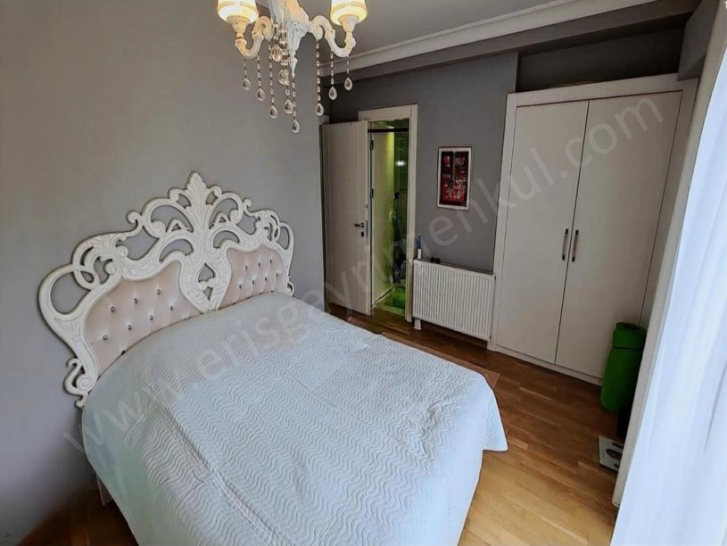 SUADİYEDE PRESTİJLİ YENİ BİNADA EBEVEYN BANYOLU İSKANLI 3+1 SATILIK BİNA