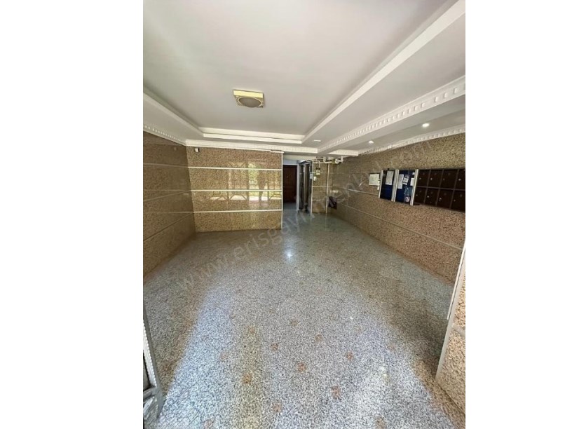 BOŞ.. KOZYATAĞINDA SİTE ÖZELLİKLİ 724 GÜVENLİK AÇIK HAVUZ İSKAN