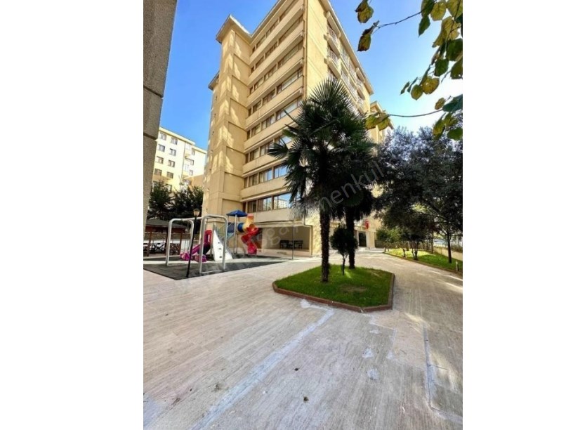 BOŞ.. KOZYATAĞINDA SİTE ÖZELLİKLİ 724 GÜVENLİK AÇIK HAVUZ İSKAN