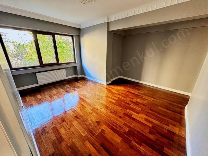 BOŞ.. KOZYATAĞINDA SİTE ÖZELLİKLİ 724 GÜVENLİK AÇIK HAVUZ İSKAN