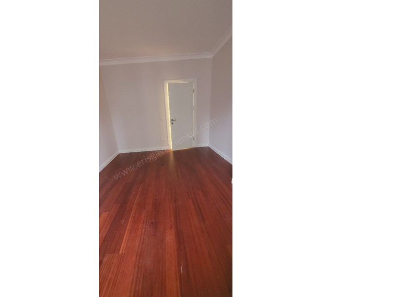 ŞAŞKINBAKKAL SAHİLDE 3YILLIK BİNA DA 3+1 NET 120M2