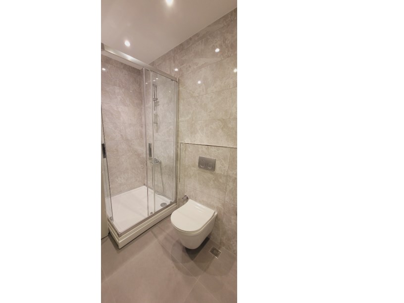 ŞAŞKINBAKKAL SAHİLDE 3YILLIK BİNA DA 3+1 NET 120M2