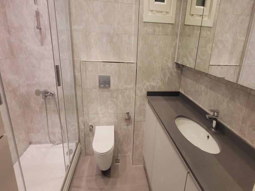 ŞAŞKINBAKKAL SAHİLDE 3YILLIK BİNA DA 3+1 NET 120M2