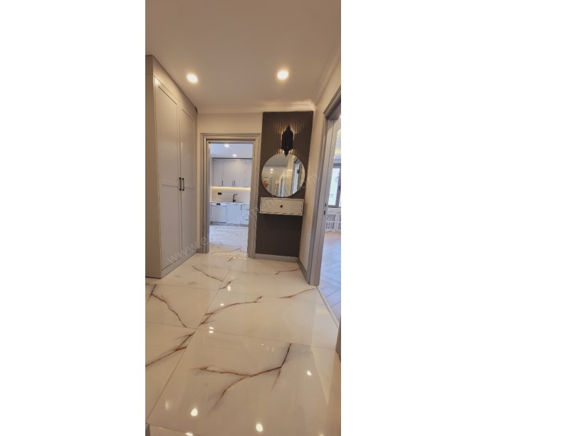 GÖSTEPE MAHALLESİNDE İÇİ TAMAMEN YENİLENMİŞ 4+1 NET 150M2