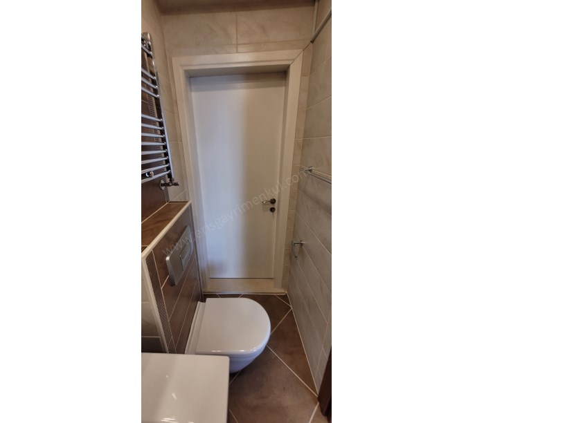 ÖZGÜRLÜK PARKININ HEMEN YANINDA SAHİLE YAKIN NET 90M2 2+1