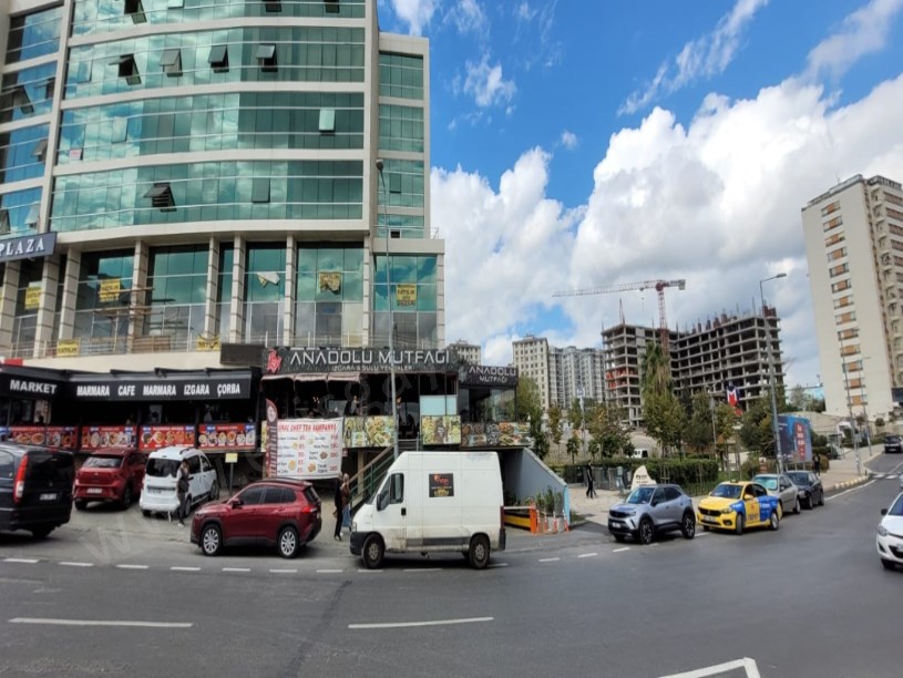 PENDİK FEVZİ ÇAKMAK MAH. PLAZADA NET 50M2 İŞ YERİNE UYĞUN